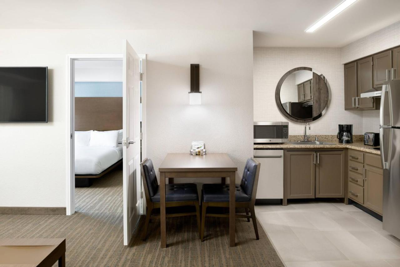 Residence Inn Pleasanton Bagian luar foto