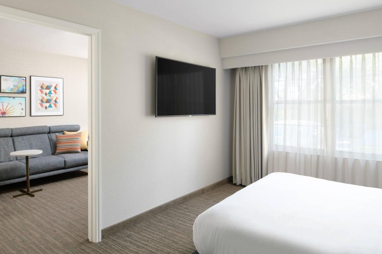 Residence Inn Pleasanton Bagian luar foto