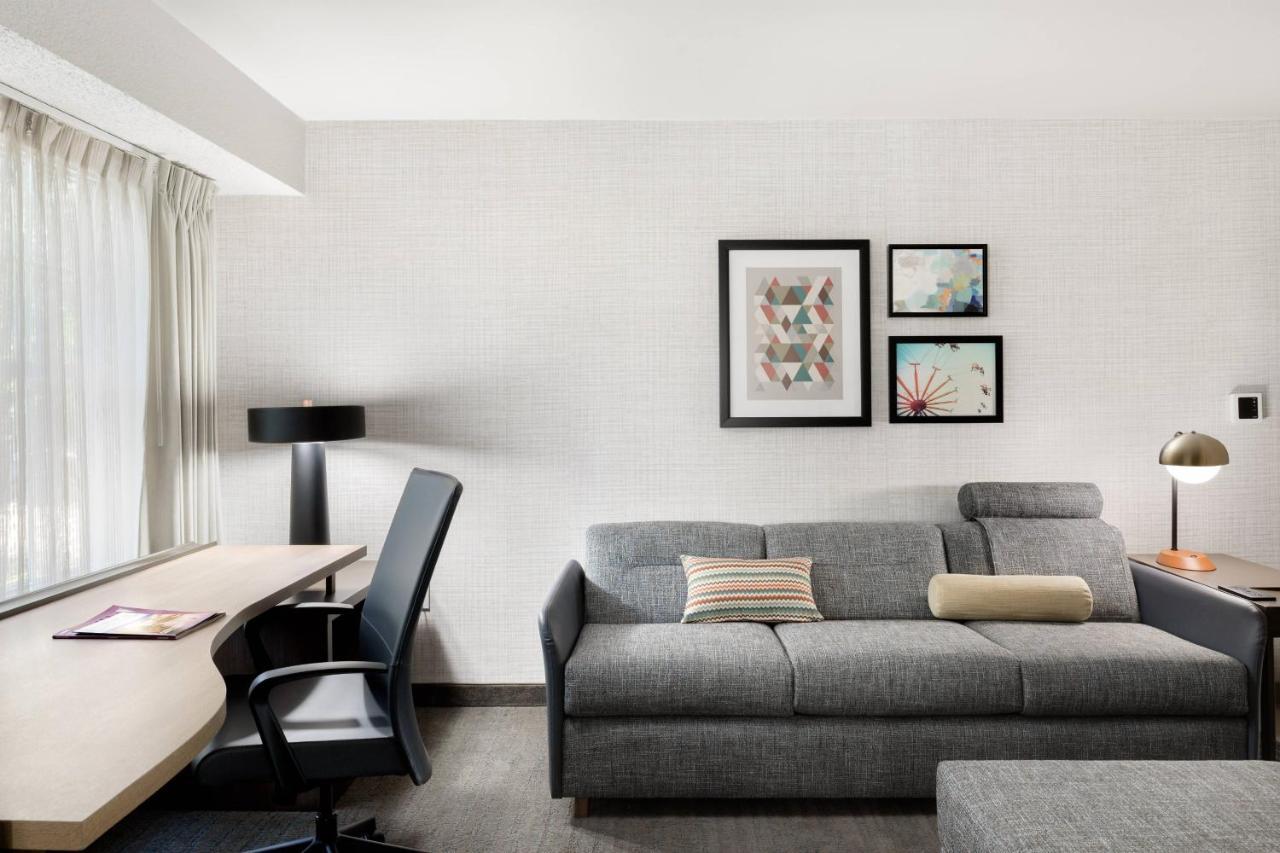 Residence Inn Pleasanton Bagian luar foto