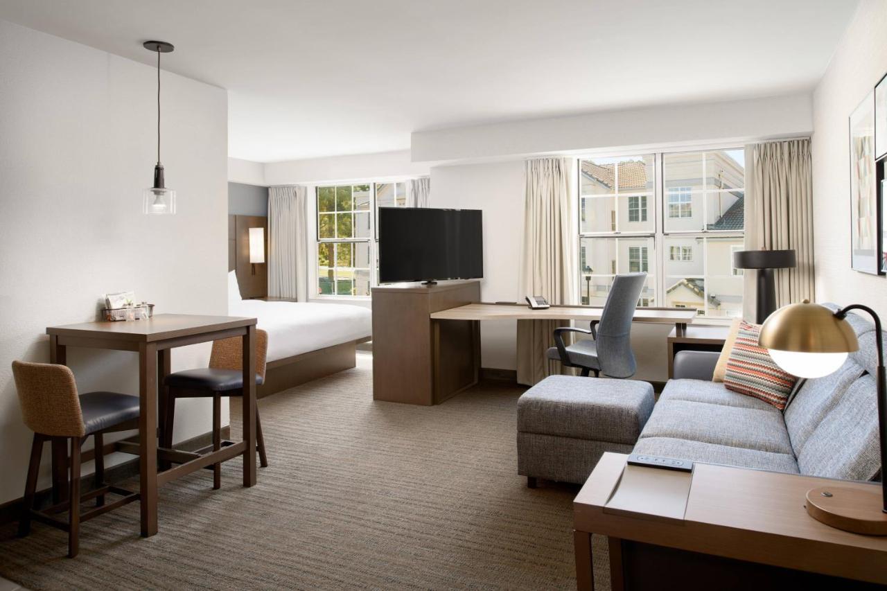 Residence Inn Pleasanton Bagian luar foto